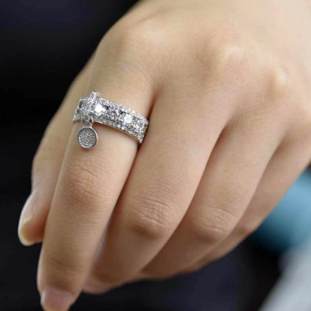 “”Only One Left!!!NEW SILVER COLOR DROP STONE RING - Picture 3 of 7